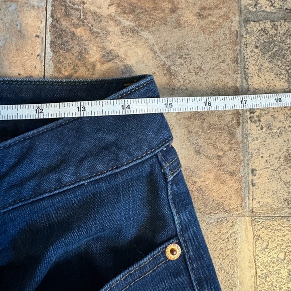 LL Bean straight leg favorite fit jeans 10P - Picture 3 of 12